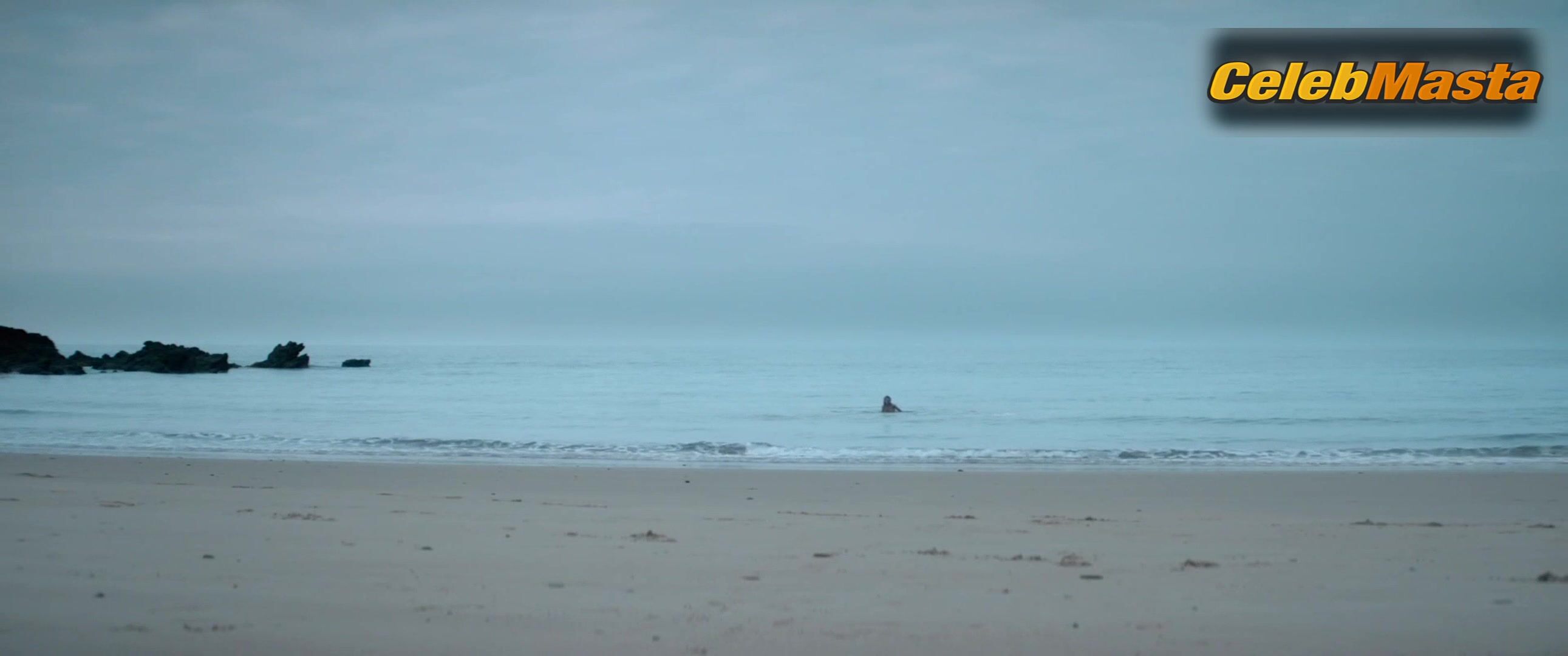 Maria Valverde ’s Swimsuit Scene In Diving - Photo 1 of 5