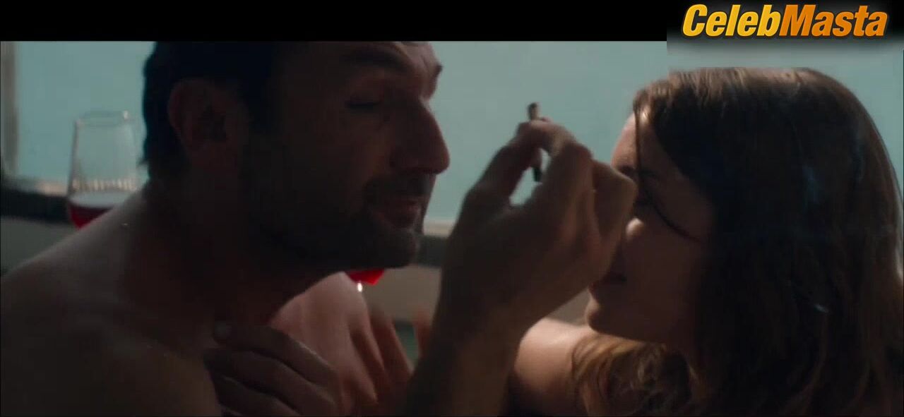 Maria Valverde Bares Breasts In A Scene In Diving - Photo 1 of 5