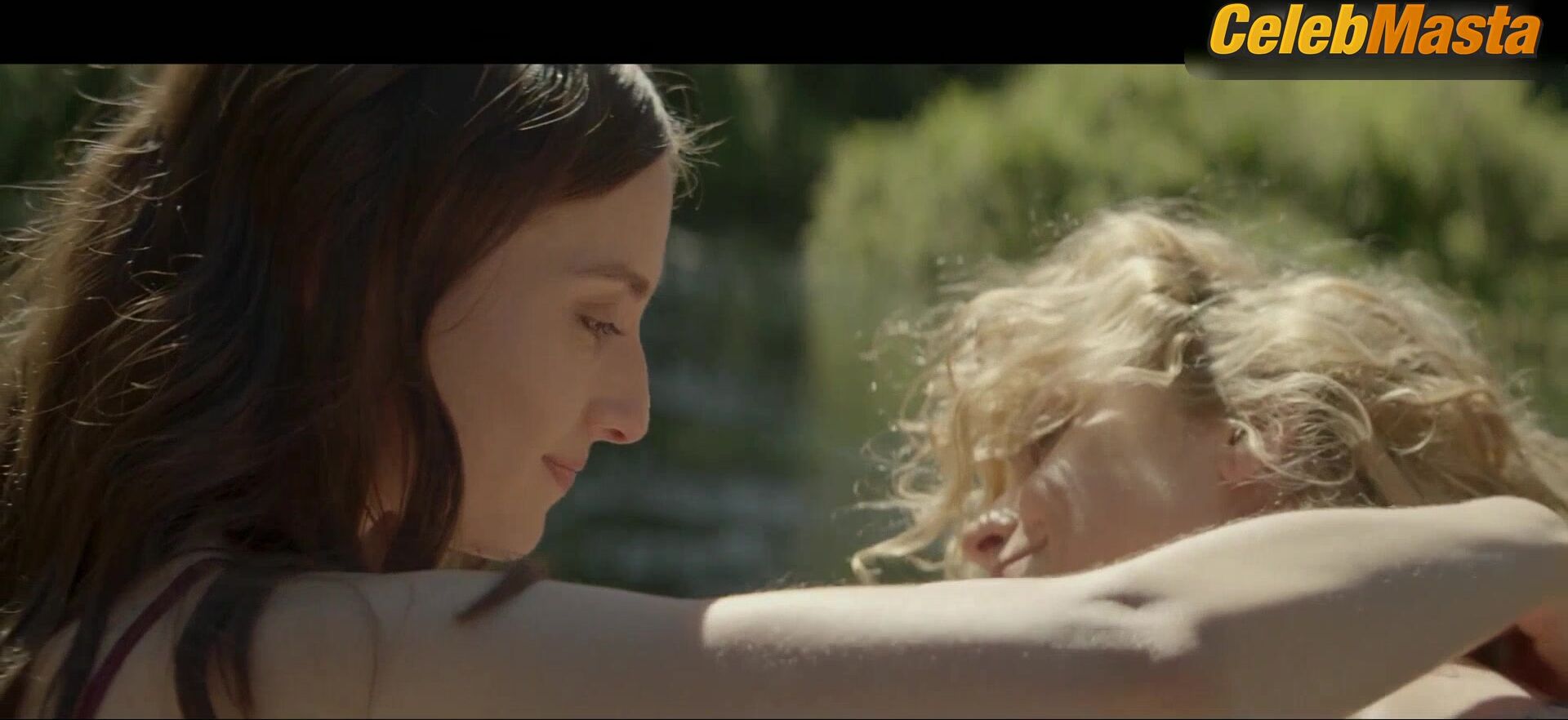 Dolores Fonzi And Maria Valverde Swimsuit Scene From Fever - Photo 1 of 5 photo 5