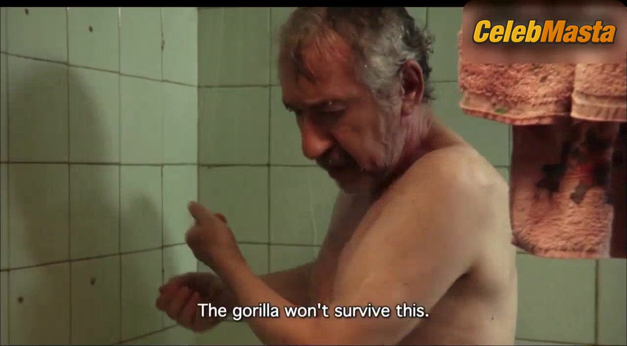 Maria Valverde Bares Tits Scene In Madrid, 1987 - Photo 1 of 5 photo 4