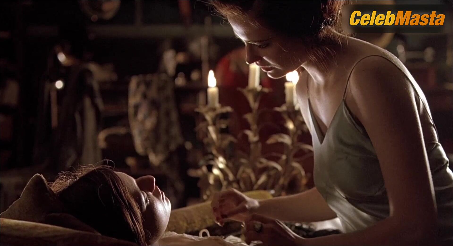 Eva Green And Maria Valverde’s Lesbian Scene In - Photo 2 of 5 photo 1