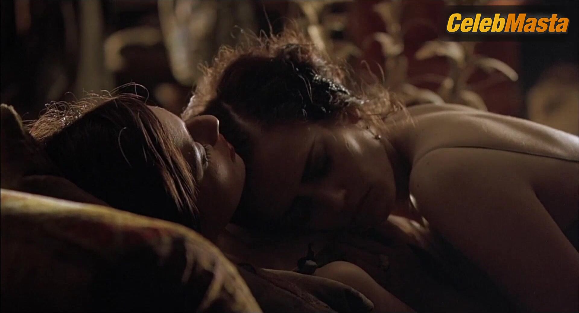 Eva Green And Maria Valverde’s Lesbian Scene In - Photo 2 of 5 photo 5