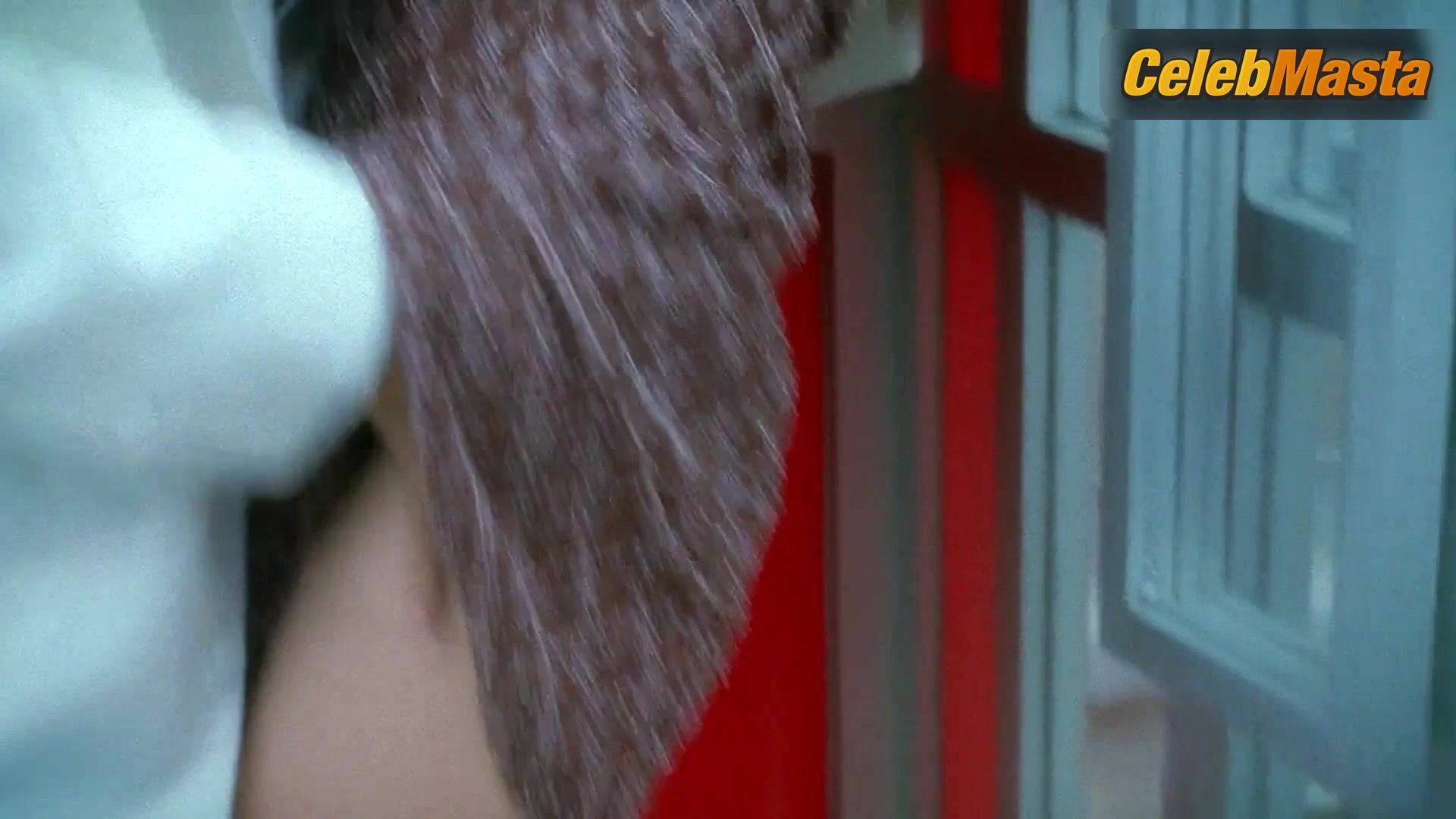 Qi Shu ’s Underwear, Boobs Scene In Viva - Photo 5 of 5 photo 2