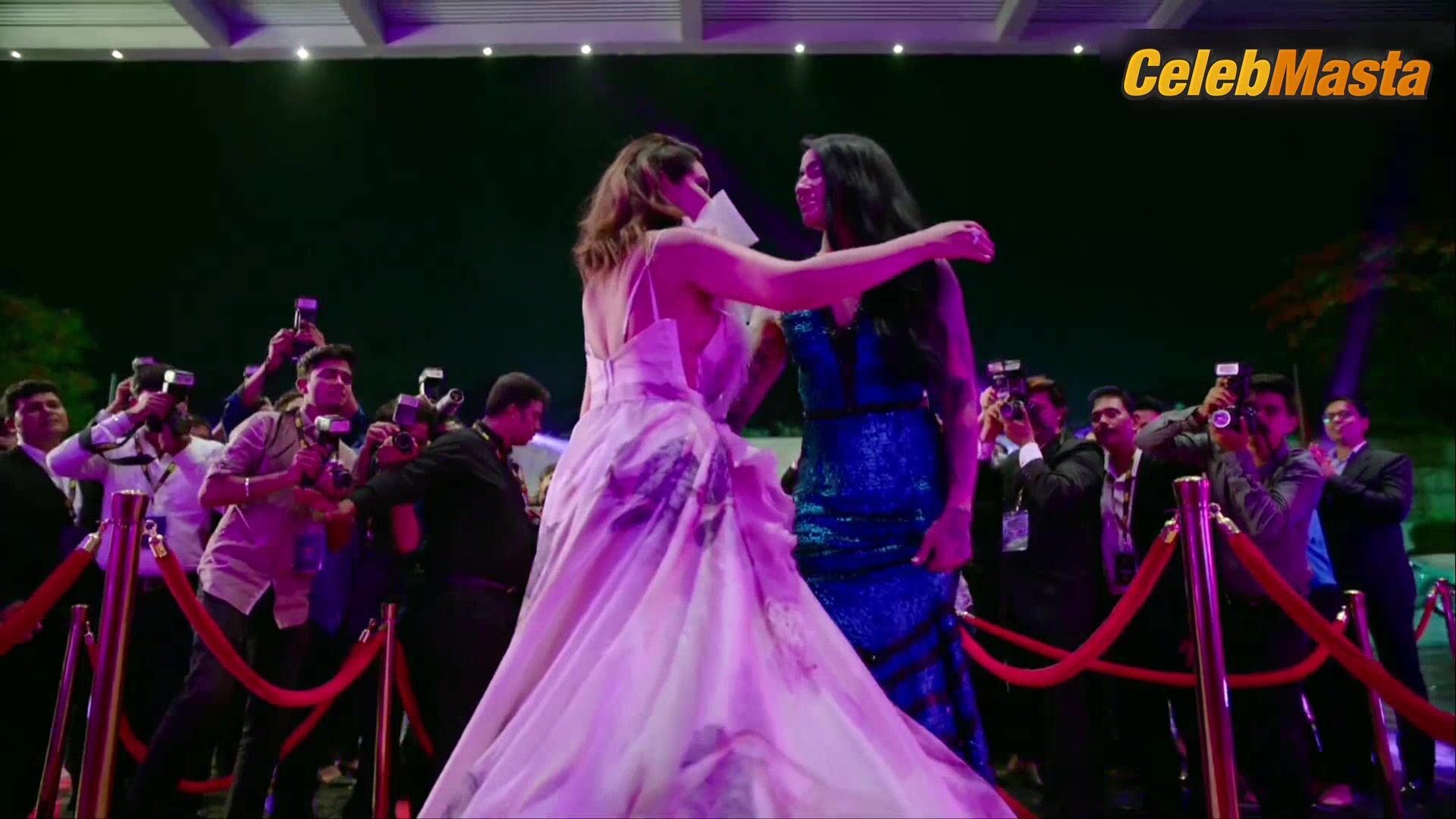 Gurbani Judge Lisa Ray And Lesbian Sex Scene In Four More - Photo 1 of 5 photo 4