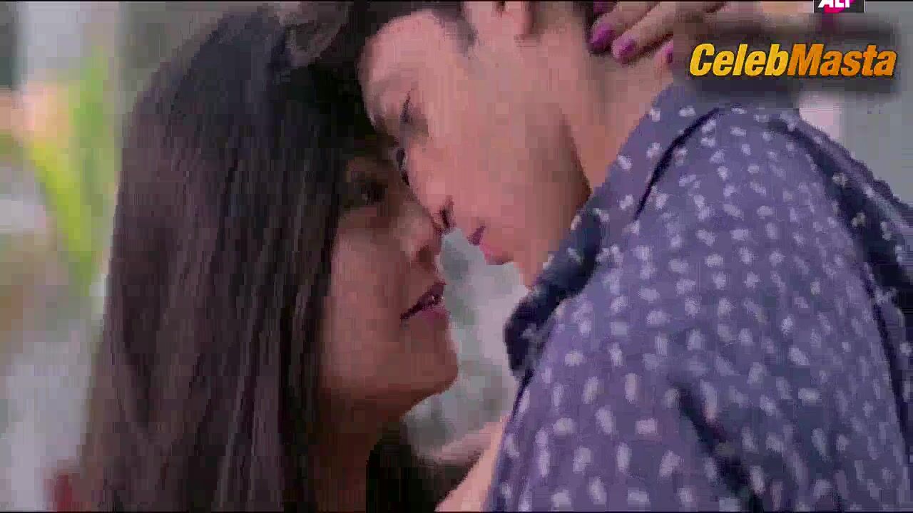 Nibedita Pal Palak Singh And Show Racy Scene In Class Of - Photo 1 of 5 photo 2