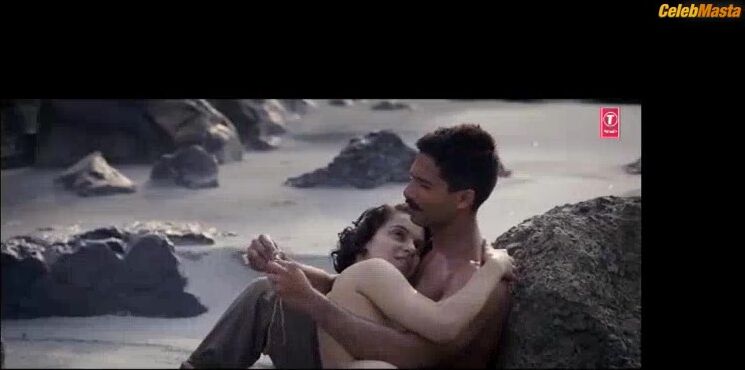 Kangana Ranaut Tits Scene In Rangoon - Photo 2 of 5 photo 5