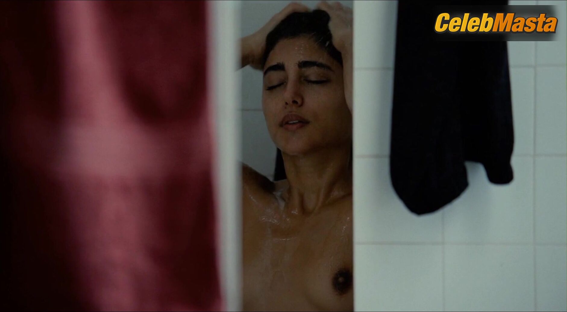 Golshifteh Farahani Tits Scene From Two Friends - Photo 1 of 5 photo 5