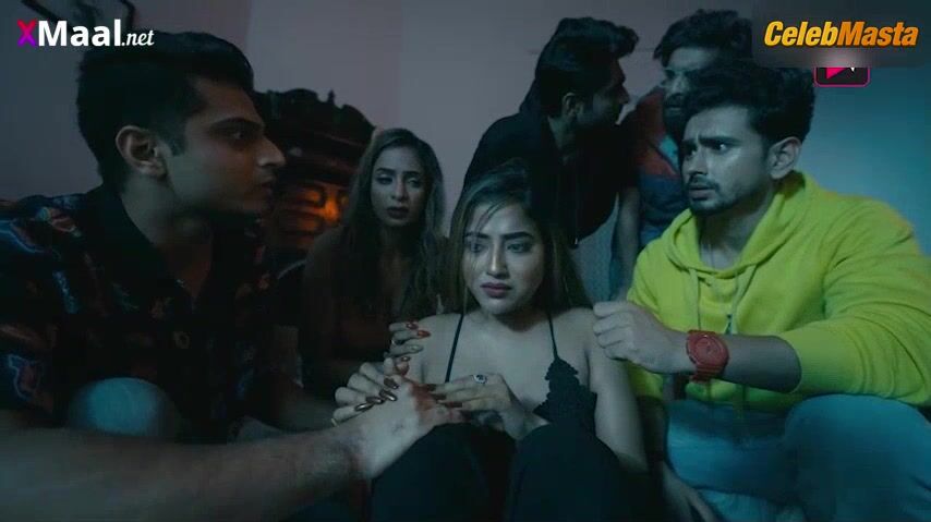 Pallavi Debnath Reveals Sexy Scene In X Tape - Photo 2 of 5 photo 1
