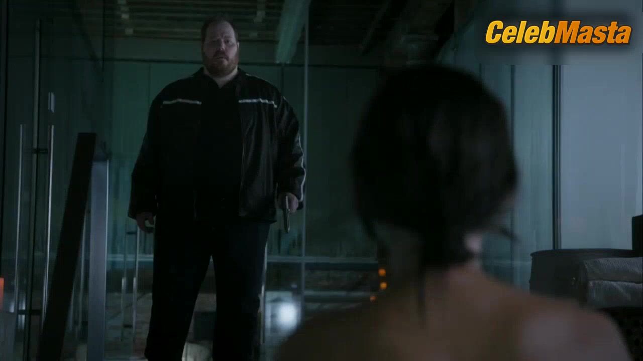 Karolina Wydra Booty Scene From Sneaky Pete - Photo 1 of 5