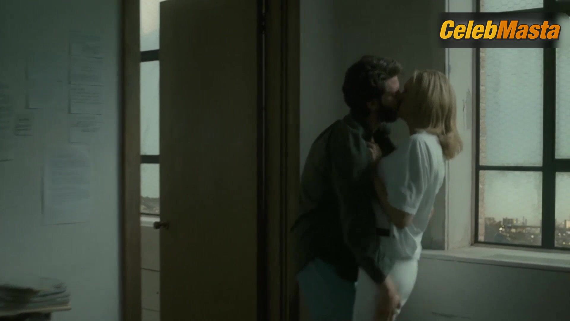 Julia Roberts Sexy Scene From After The Hunt - Photo 1 of 5 photo 5