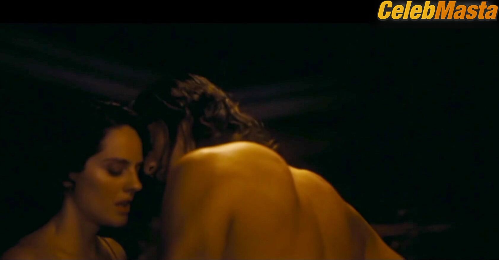 Noemie Merlant Shows Boobs, Bush Scene In Emmanuelle - Photo 2 of 5 photo 4