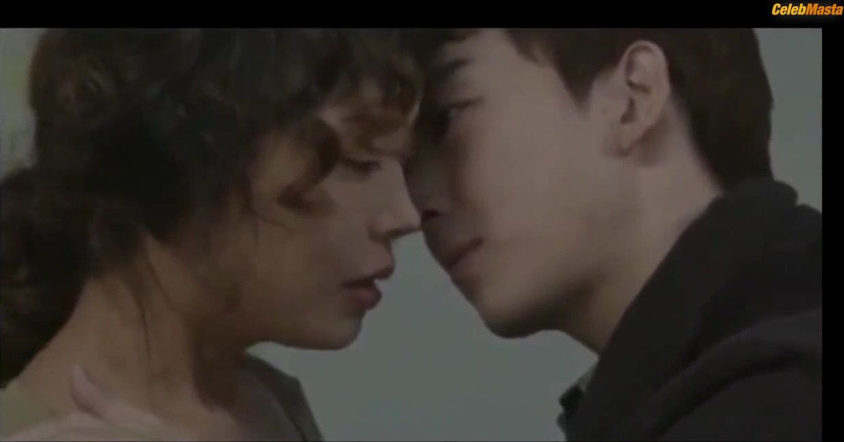 Lee Chae-dam Tits Scene From Eommaui Jig Eob - Photo 1 of 5