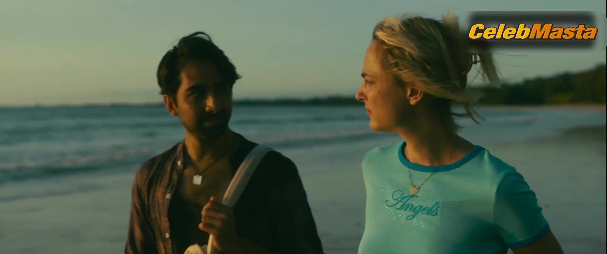 Nora Arnezeder ’s Tits, Swimsuit Scene In Hell In - Photo 1 of 5 photo 4