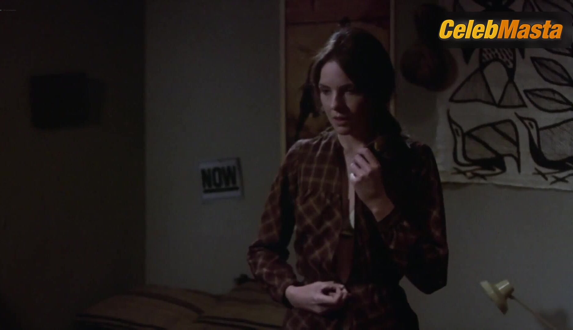 Diane Keaton Sultry Scene In Looking For Mr. Goodbar - Photo 2 of 5 photo 1
