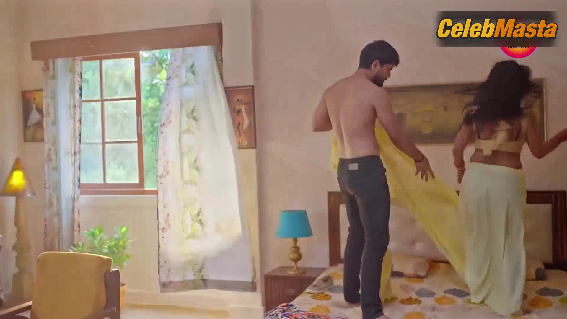Jayshree Gaikwad Flaunts Sexy Scene In Bima Babu - Photo 2 of 5