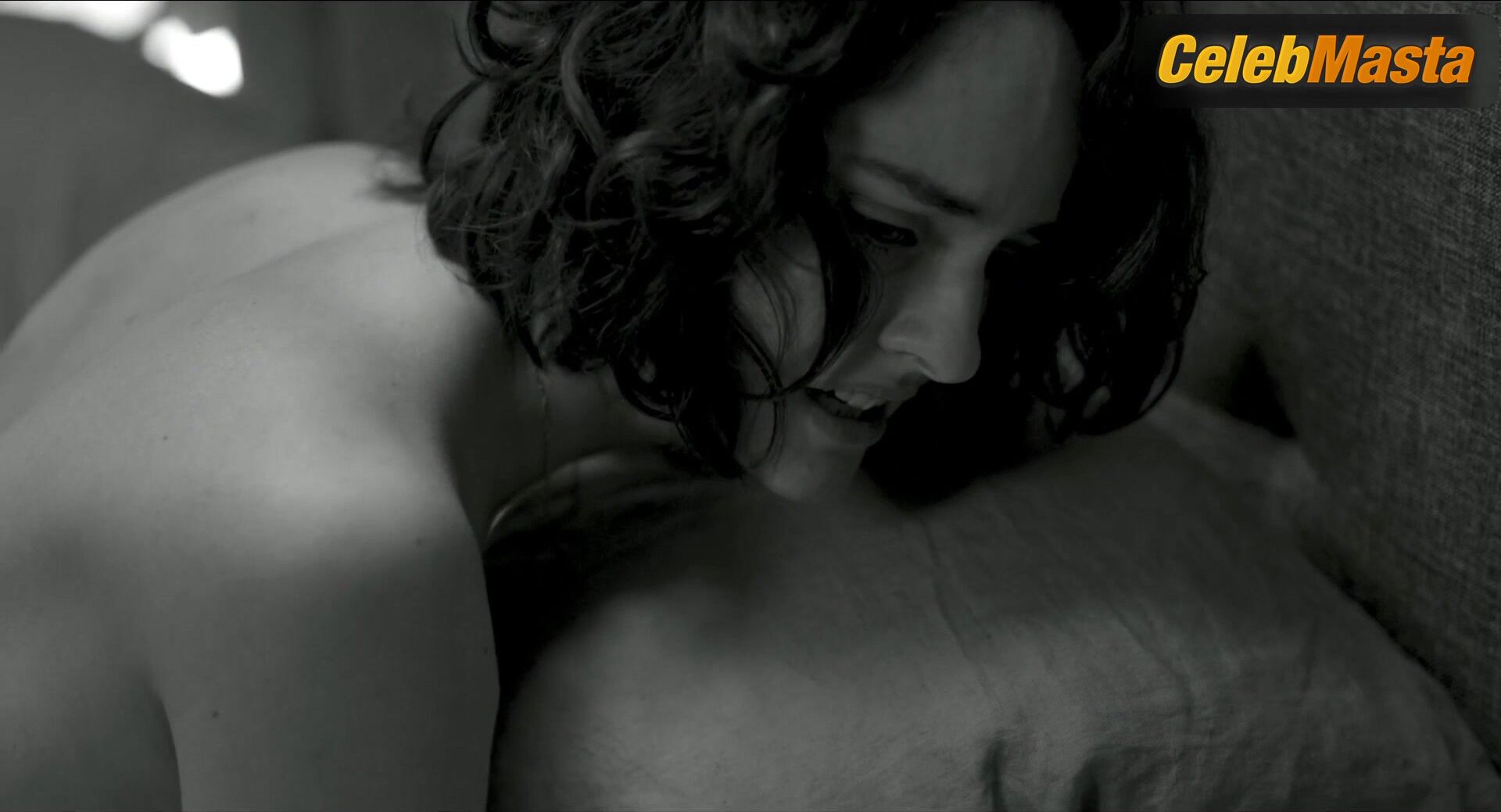 Noemie Merlant Tits, Ass Scene From Paris, 13th District - Photo 2 of 5 photo 4