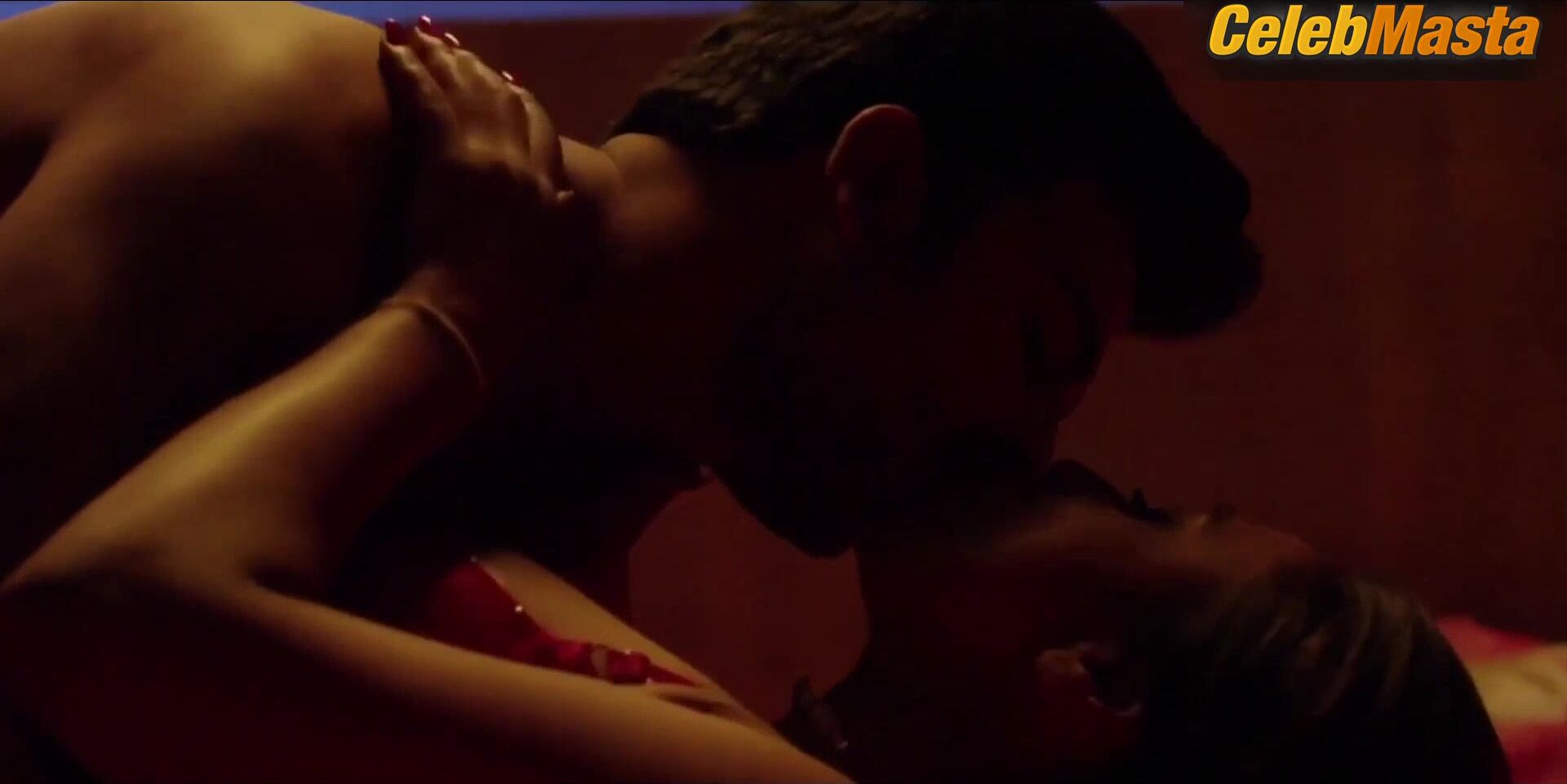 Kamalika Chanda Bares Butt And Boobs Scene In Pathshala 2 - Photo 2 of 5 photo 5