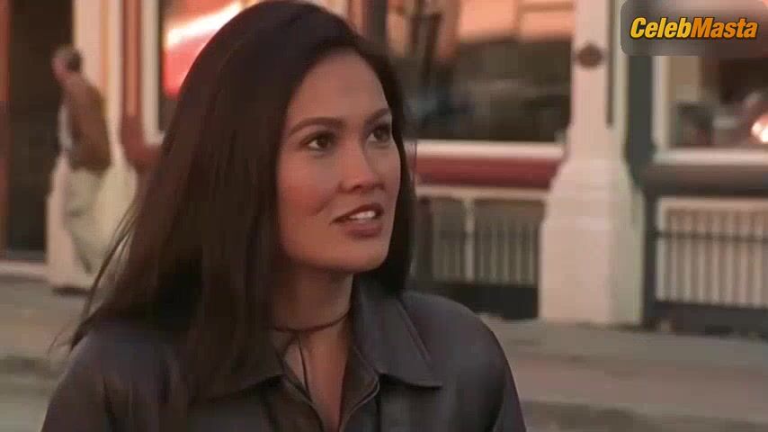 Tia Carrere Bares Sexy Scene In Relic Hunter - Photo 1 of 5 photo 5