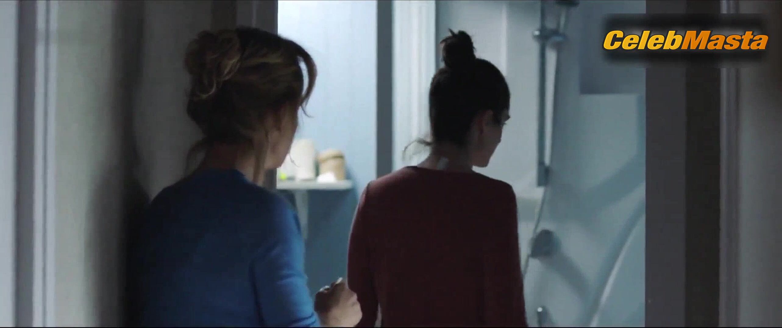 Noemie Merlant ’s Booty, Tits Scene In Le Ciel - Photo 1 of 5