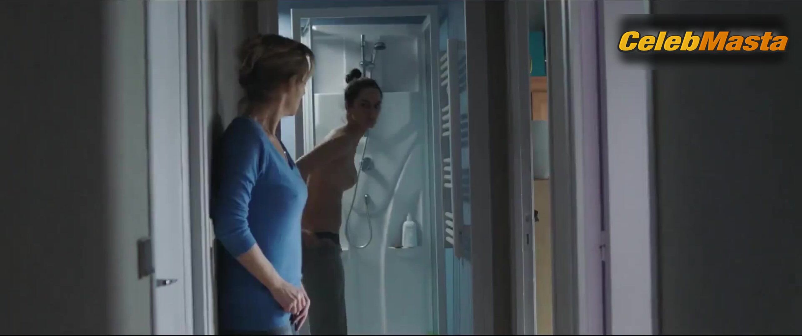 Noemie Merlant ’s Booty, Tits Scene In Le Ciel - Photo 1 of 5 photo 2