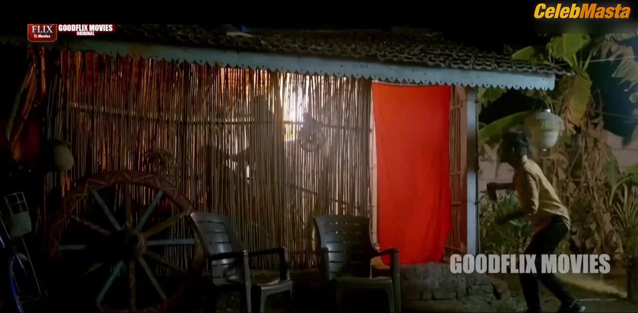Jayshree Gaikwad ’s Ass, Tits Scene From Rail Gadi - Photo 1 of 5 photo 4