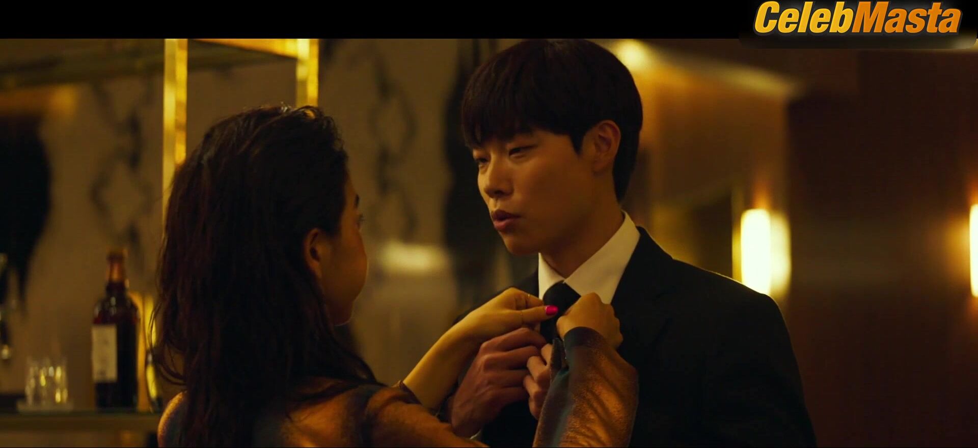 Jin Se-yeon Flaunts Tits In Scene From Believer - Photo 1 of 5