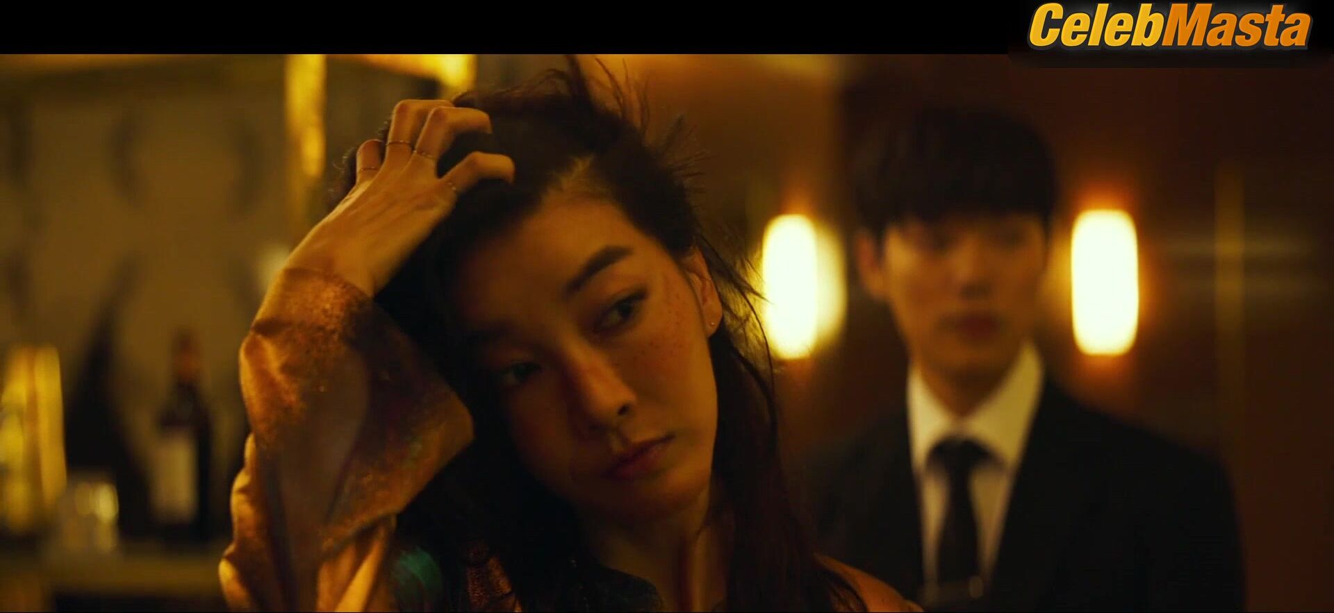 Jin Se-yeon Flaunts Tits In Scene From Believer - Photo 1 of 5 photo 4