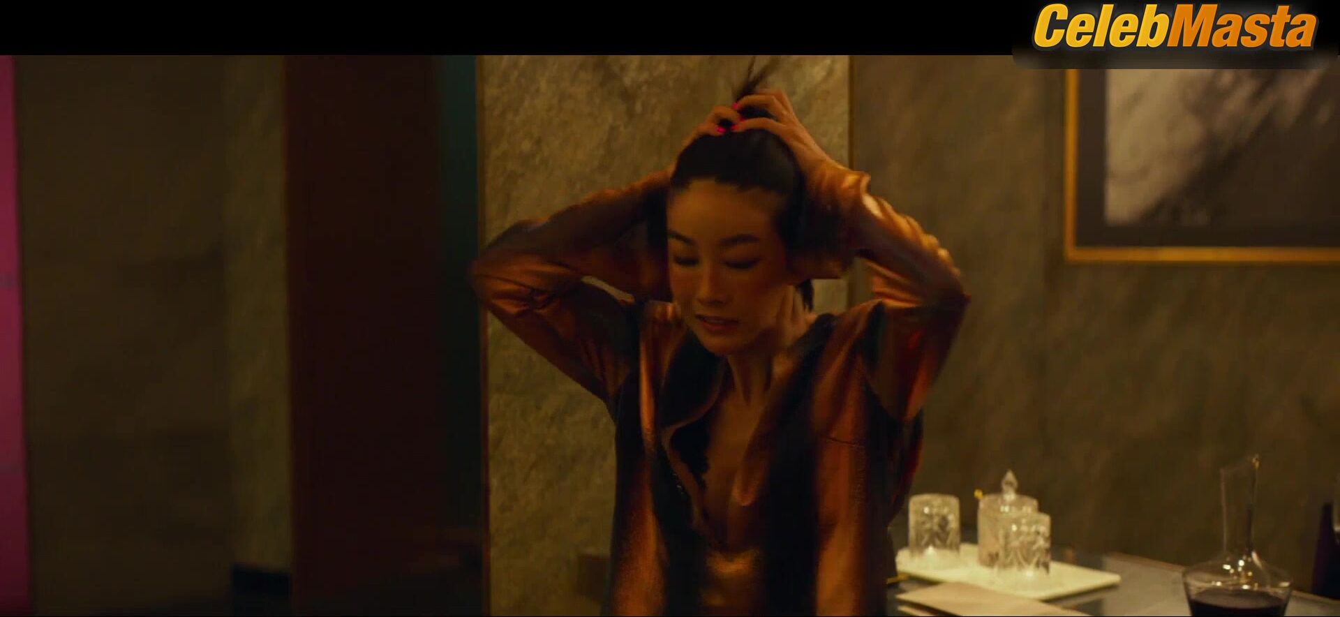 Jin Se-yeon Flaunts Tits In Scene From Believer - Photo 1 of 5 photo 5