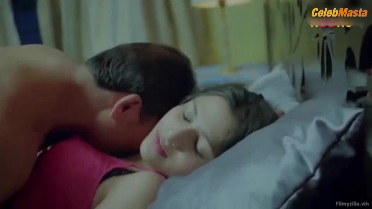 Ayesha Pathan Reveals Boobs, Underwear Scene In Sanvida - Photo 1 of 5 photo 2
