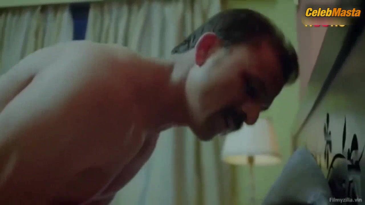 Ayesha Pathan Reveals Boobs, Underwear Scene In Sanvida - Photo 1 of 5 photo 4