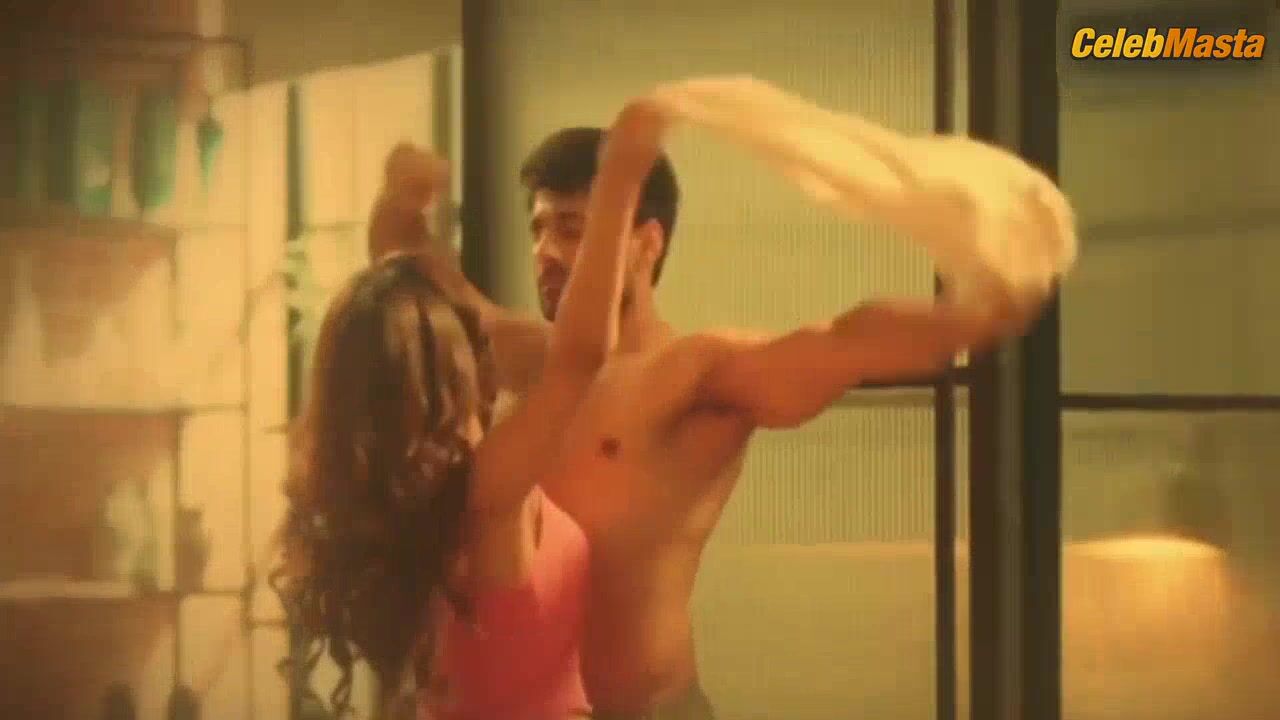 Priya Banerjee ’s Tits Scene In Bekaaboo - Photo 2 of 5 photo 1
