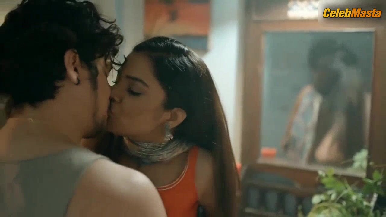 Palak Singh Reveals Sexy Scene In Matki Part 2 - Photo 2 of 5 photo 1