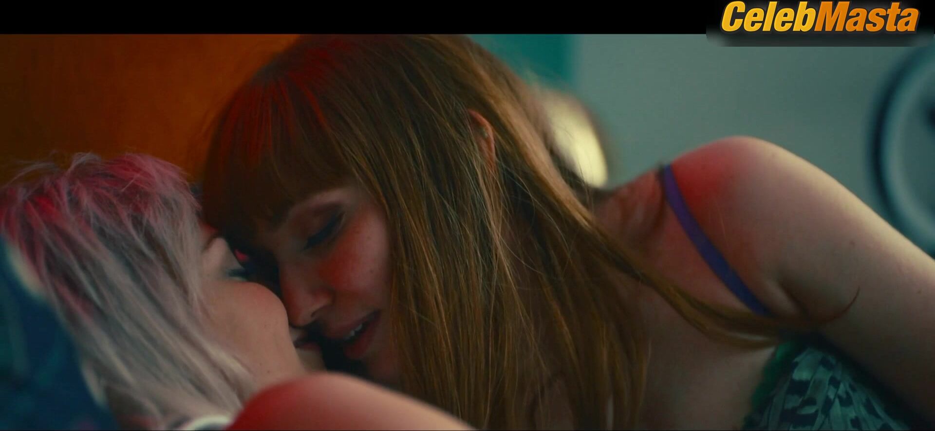 Chelsea Edge Eleanor Tomlinson And Show Underwear In - Photo 1 of 5 photo 2