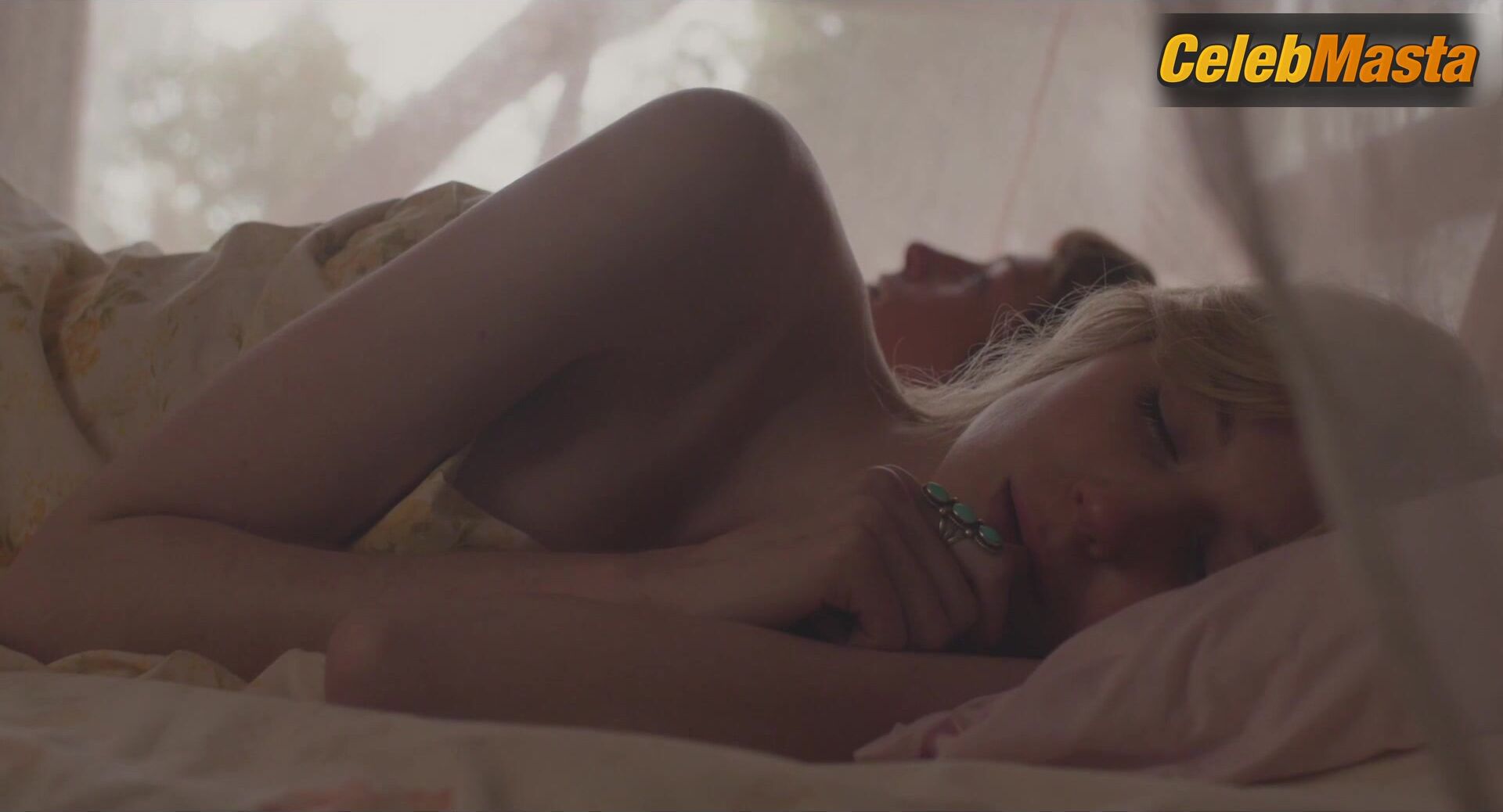 Elizabeth Debicki Hot Scene In Breath - Photo 2 of 5 photo 4