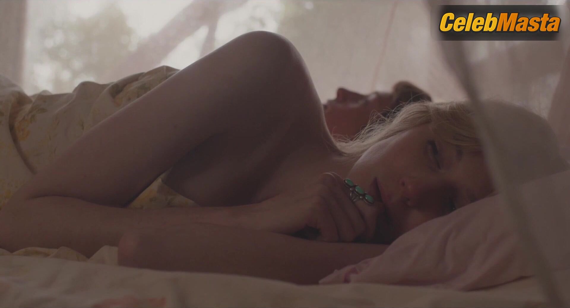 Elizabeth Debicki Hot Scene In Breath - Photo 2 of 5 photo 5