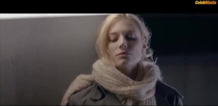 Elizabeth Debicki Sexy Scene From Godel Incomplete - Photo 1 of 5 photo 2