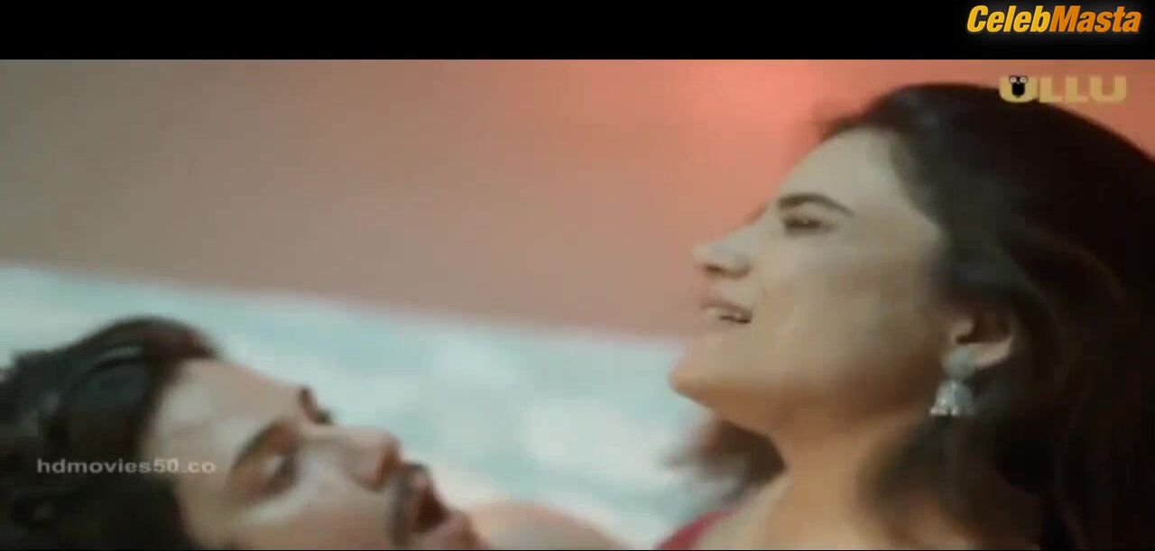 Palak Singh ’s Tits And Swimsuit Scene In Matki - Photo 2 of 5 photo 4