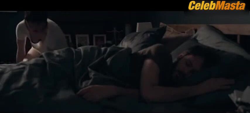 Robin Tunney ’s Underwear Scene From See Girl Run - Photo 2 of 5 photo 4