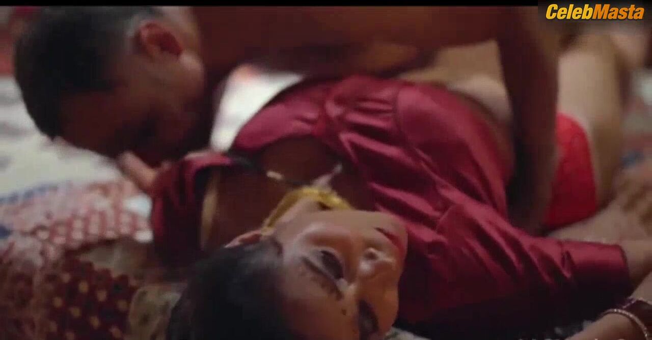 Tripti Berra Reveals Skin In Scene In Tailor Kaka - Photo 1 of 5 photo 4