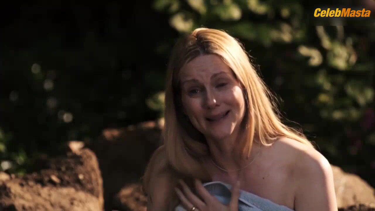 Laura Linney Tits, Underwear Scene From The Big C - Photo 1 of 5 photo 2