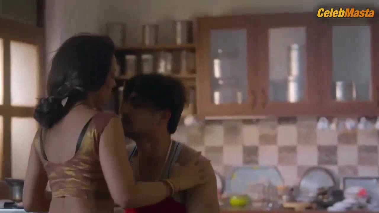Noor Malabika Flaunts Tits, Underwear Scene In Palang Tod - Photo 1 of 5 photo 4