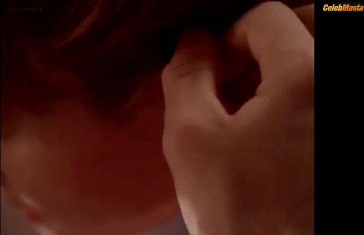 Laura Linney ’s Ass, Tits Scene From Maze - Photo 1 of 5 photo 4