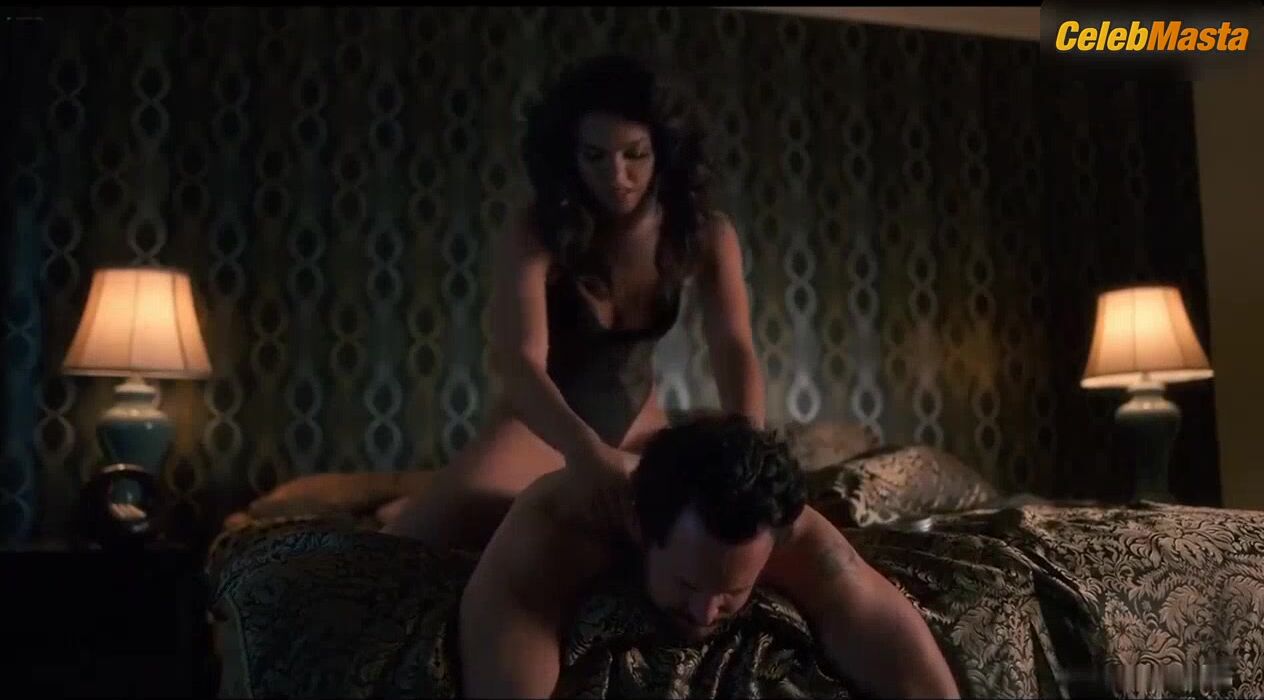 Kiara Liz Bares Breasts, Butt Scene In Panama - Photo 5 of 5 photo 4