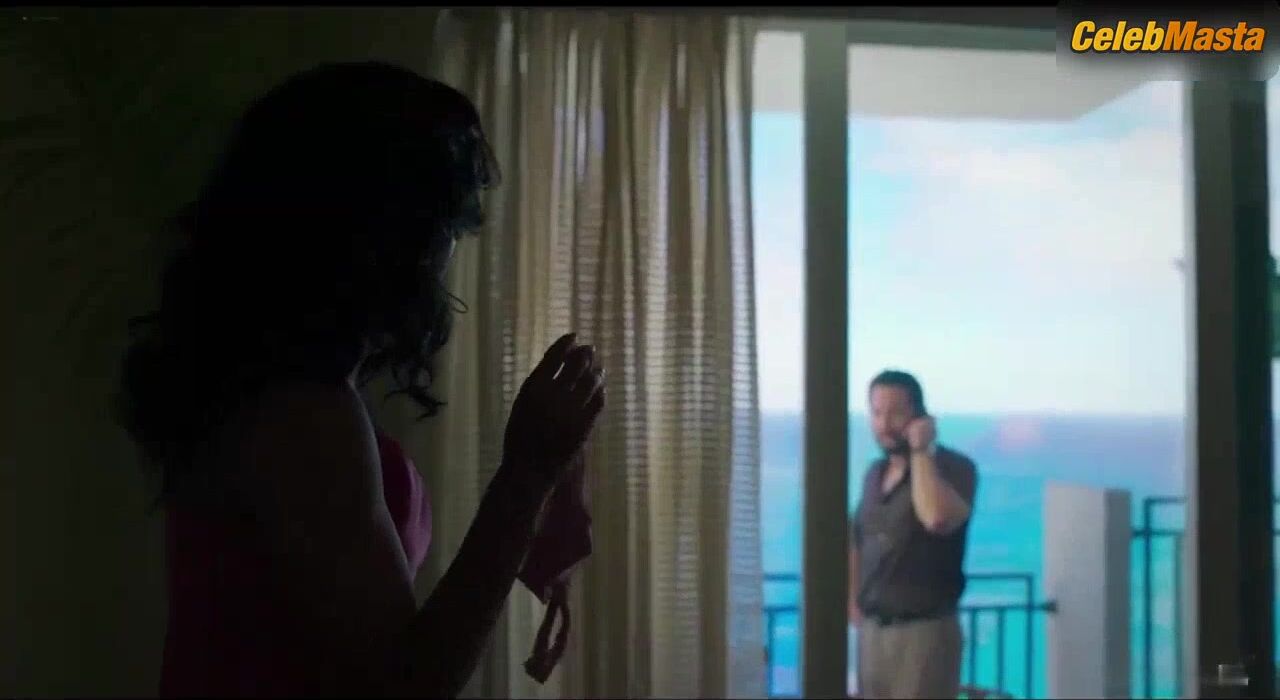 Kiara Liz Bares Breasts, Butt Scene In Panama - Photo 5 of 5