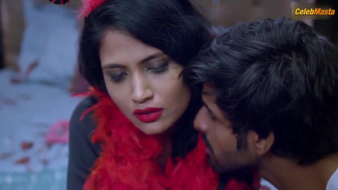 Manvi Chugh Shows Skin In Woodpecker Scene - Photo 1 of 5