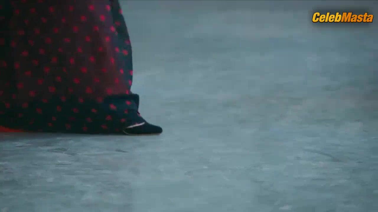 Kenisha Awasthi ’s Sultry Scene In Mastram - Photo 2 of 5 photo 1