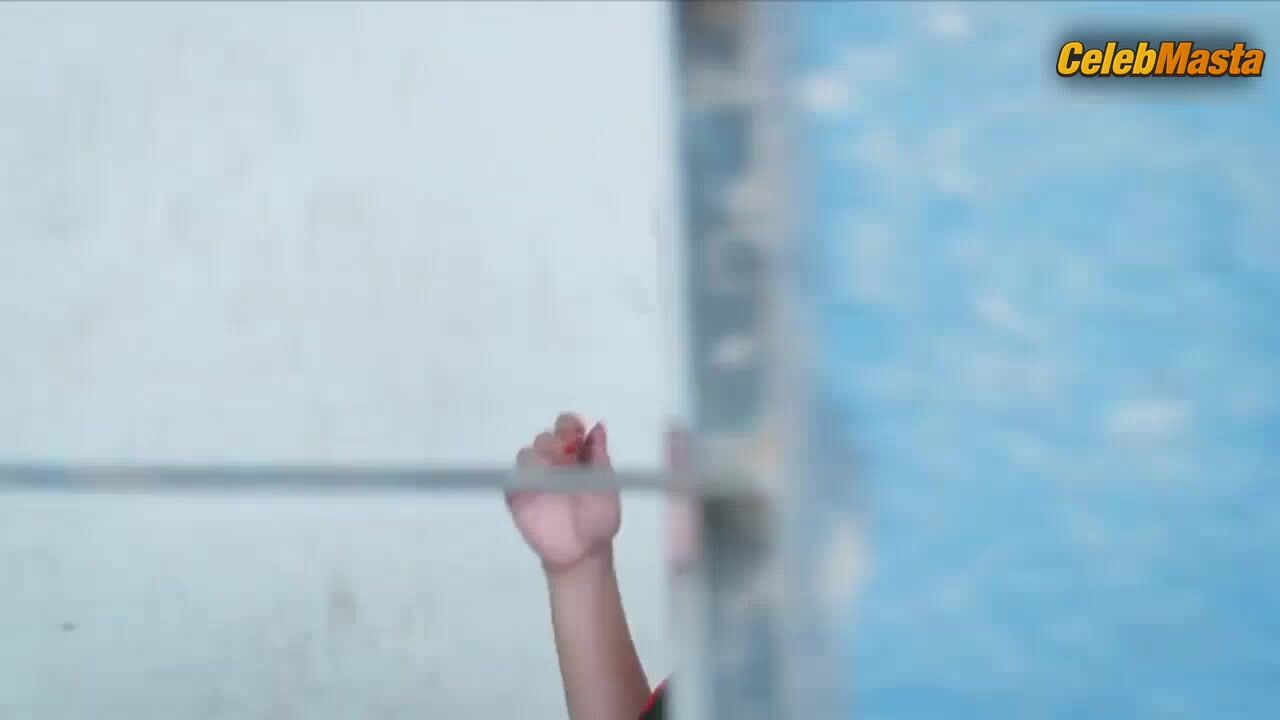 Kenisha Awasthi ’s Sultry Scene In Mastram - Photo 2 of 5