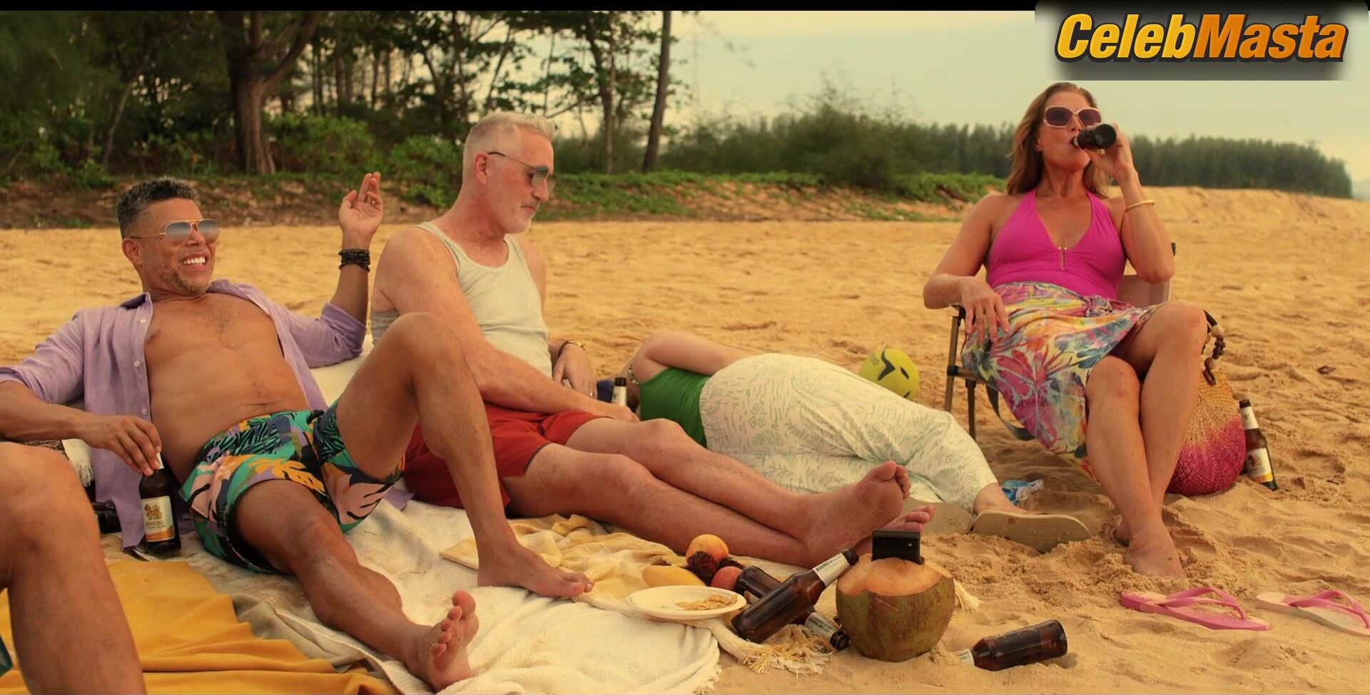 Brooke Shields And Rachael Harris Show Off Sexy Scene In - Photo 4 of 5 photo 1