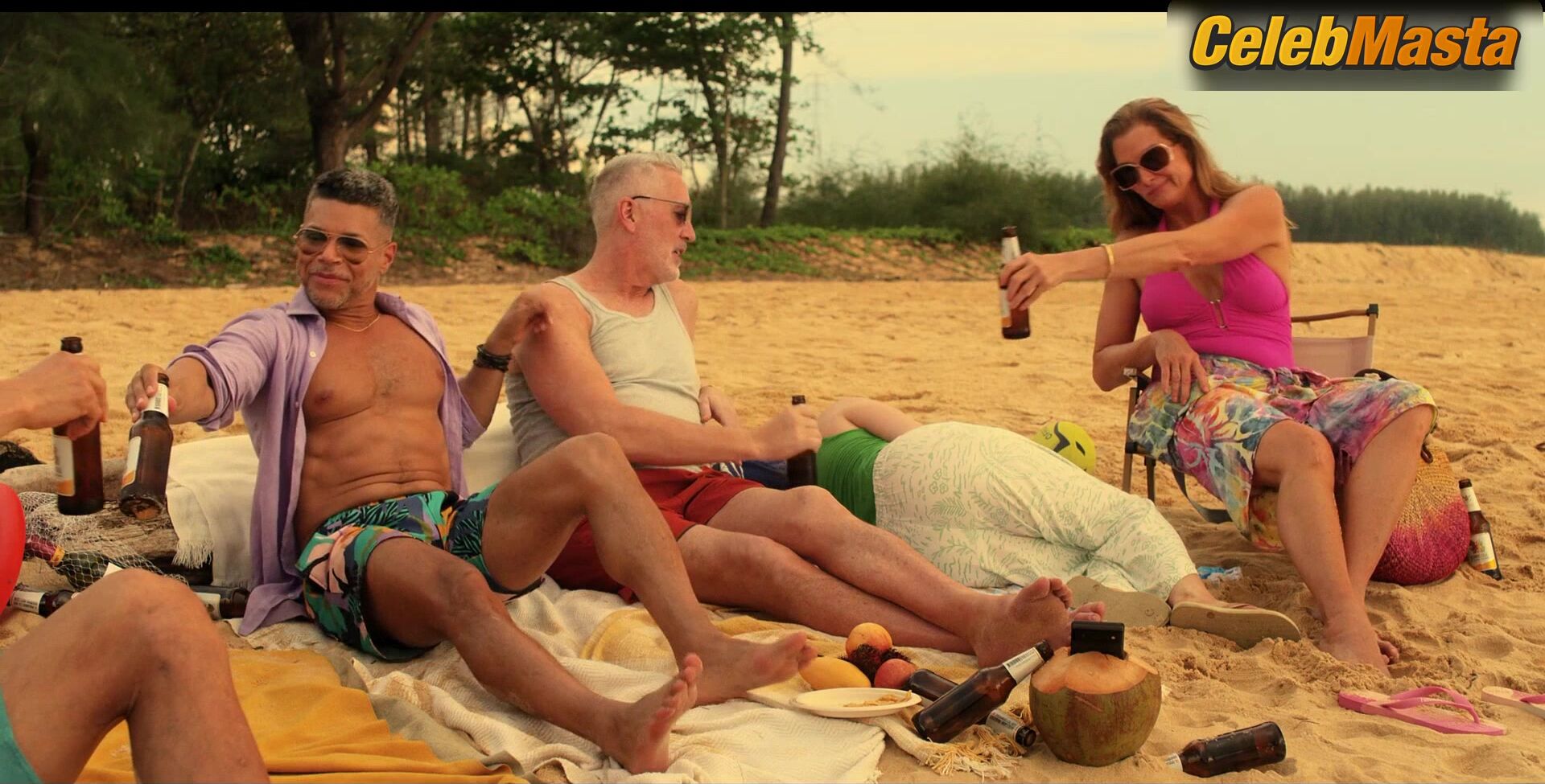 Brooke Shields And Rachael Harris Show Off Sexy Scene In - Photo 4 of 5 photo 2