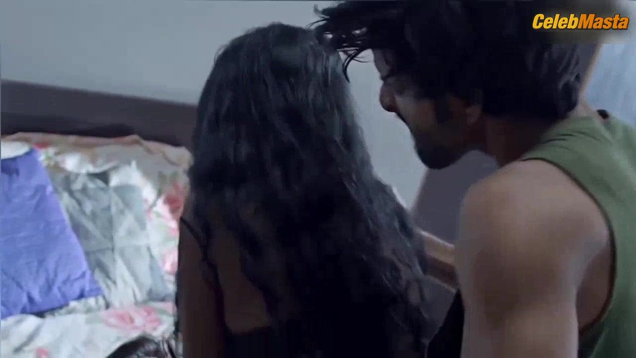 Manvi Chugh Bares All In Woodpecker Scene - Photo 2 of 5 photo 5